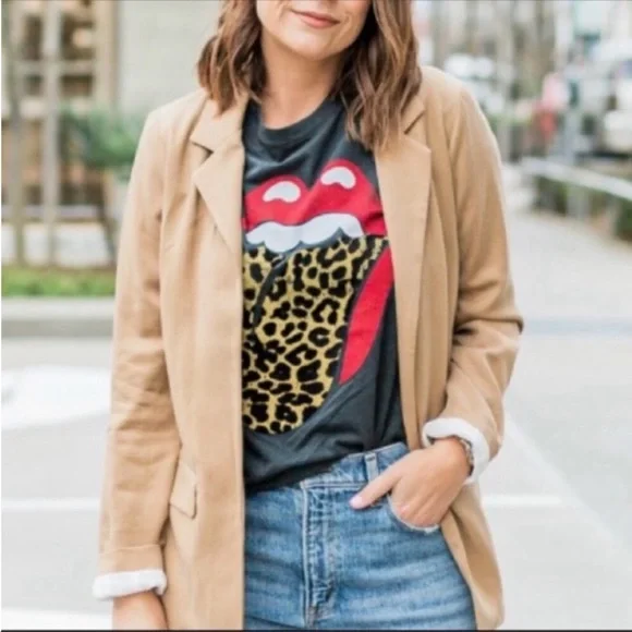 Daydreamer Rolling Stones Leopard Tongue Crewneck Graphic Tee - Picture 1 of 9